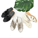 No.1856 Center Belt Slip-on Sandal