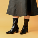 No.4011 Chunky Heel Side Zip Boots