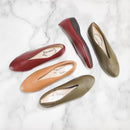 No.8616A V Cut Upper Flat Pumps