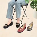 No.3089 Stable Heel Metal Buckle Pumps