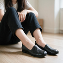 SUaSHI R4077 Stretchable Upper Water-Resistant Pumps